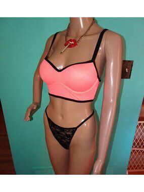 Vintage Victoria's Secret Coral Pink Bralette M padded